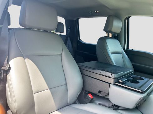 Used 2024 Ford F250 XL w/ 360-Degree Camera Package RWD image 27