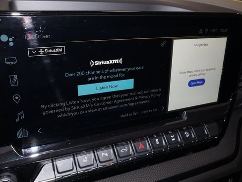 Used 2024 Chevrolet Silverado 2500 ZR2 w/ Technology Package image 2