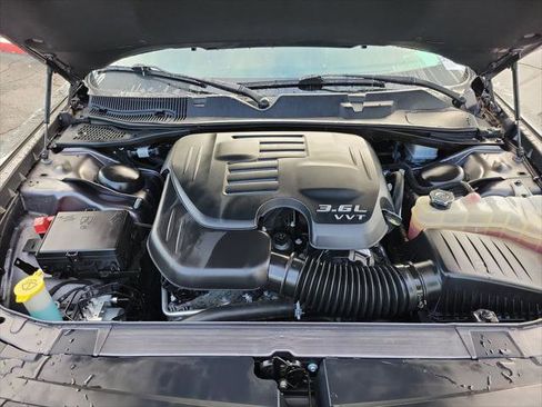 Certified 2023 Dodge Challenger SXT w/ Blacktop Package image 23