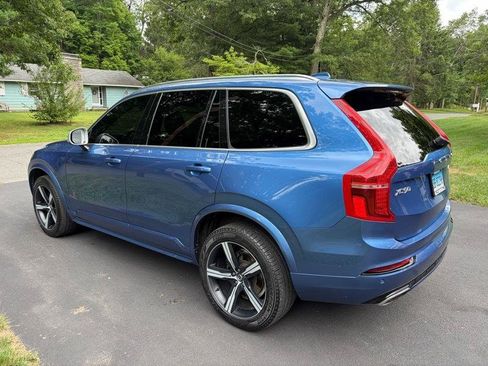Used 2019 Volvo XC90 T5 R-Design w/ Protection Package AWD/4WD image 4