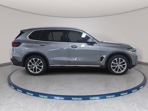 Used 2024 BMW X5 sDrive40i w/ Parking Assistance Package RWD image 6