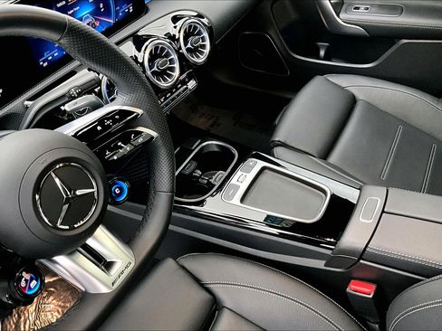 Certified 2024 Mercedes-Benz CLA 35 AMG 4MATIC image 15
