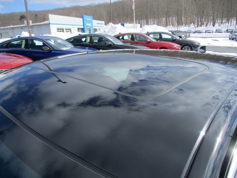 Used 2025 Honda Accord Touring image 10