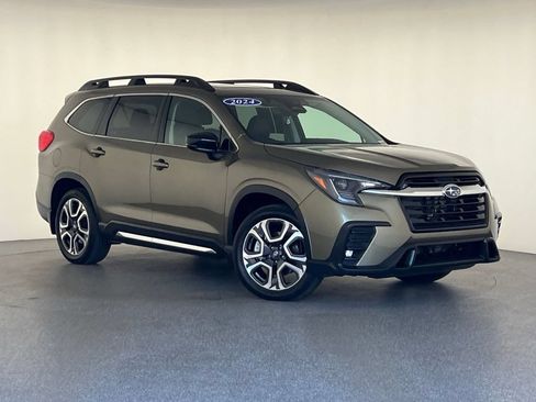 Used 2024 Subaru Ascent Limited w/ Technology Package AWD/4WD image 45