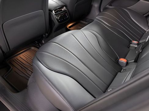 Used 2023 Mercedes-Benz EQE 350+ 4MATIC Sedan image 57