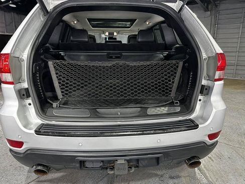 Used 2012 Jeep Grand Cherokee Overland AWD/4WD image 31
