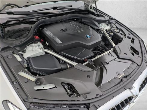 Certified 2023 BMW 530i w/ Premium Package image 23