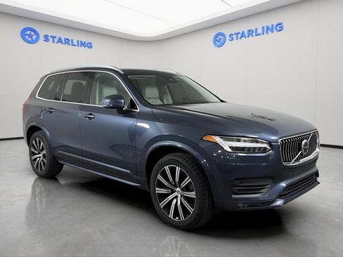 Used 2023 Volvo XC90 B5 Core w/ Protection Package Premier AWD/4WD image 14