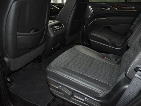 Used 2023 Cadillac Escalade Sport Platinum image 45