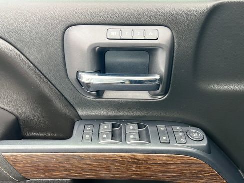 Used 2017 GMC Sierra 3500 Denali image 14