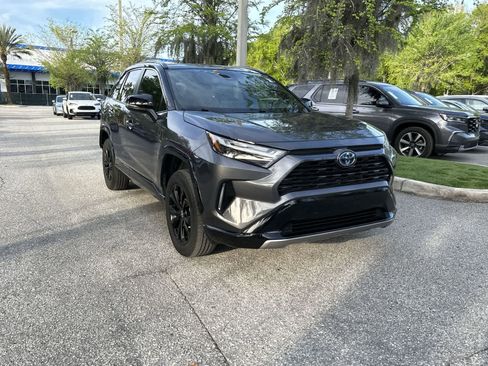 Used 2022 Toyota RAV4 XSE image 8