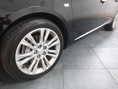 Used 2018 Cadillac XTS Luxury image 30