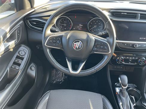 Used 2021 Buick Encore GX Select w/ Sport Touring Package FWD image 18