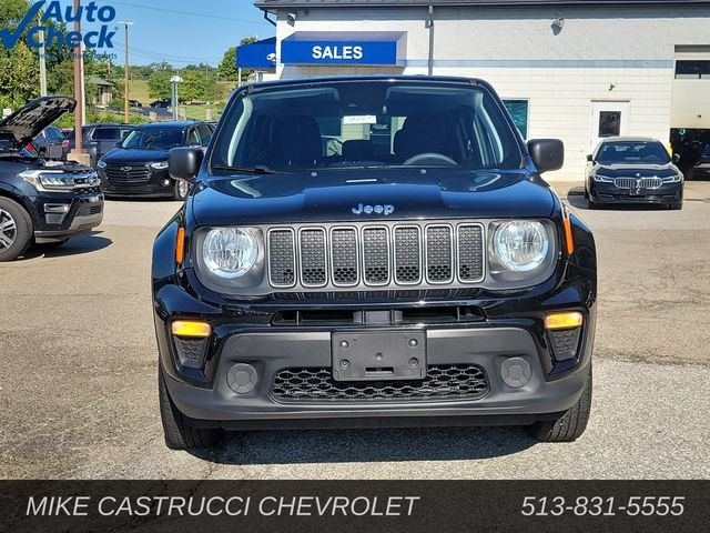 Used 2023 Jeep Renegade Latitude AWD/4WD image 8