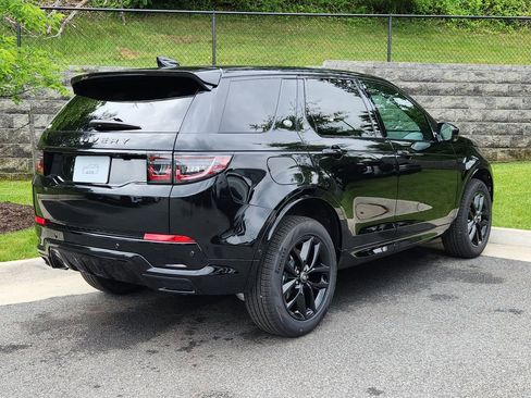 New 2026 Land Rover Discovery Sport Landmark AWD/4WD image 2