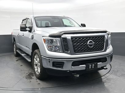 Used 2018 Nissan Titan SV w/ SV Convenience Package