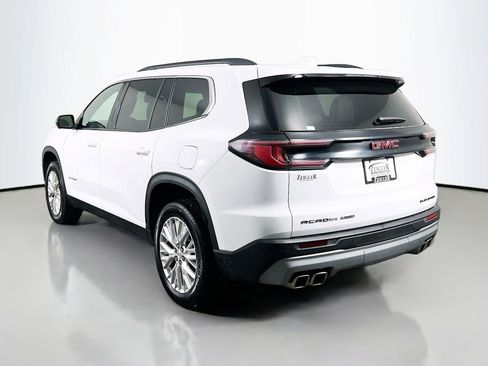 Used 2024 GMC Acadia Elevation image 7