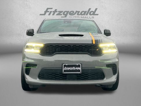 Used 2023 Dodge Durango R/T w/ Hemi Orange Plus Package AWD/4WD image 6