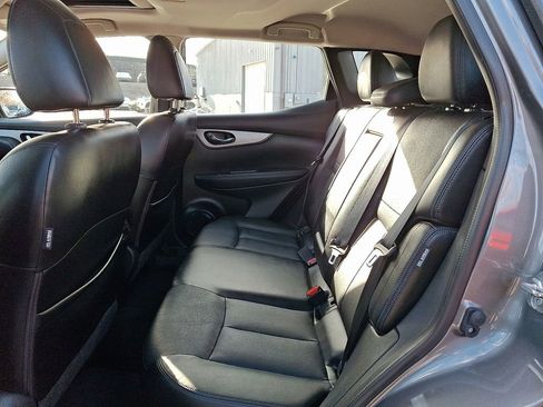 Used 2020 Nissan Rogue Sport SL w/ Premium Package image 11