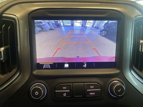 Used 2019 Chevrolet Silverado 1500 LT Trail Boss AWD/4WD image 23
