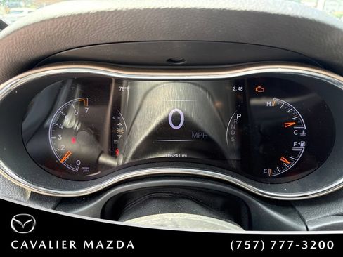 Used 2015 Jeep Grand Cherokee Limited AWD/4WD image 14