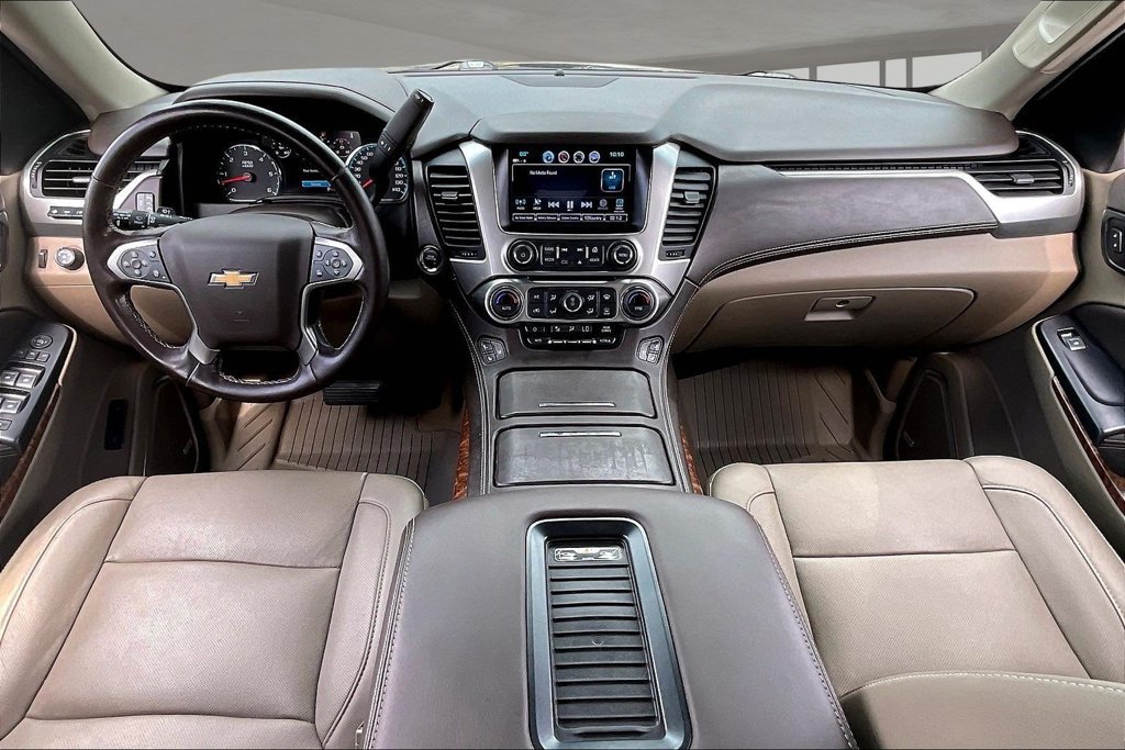 Used 2019 Chevrolet Tahoe Premier w/ Max Trailering Package AWD/4WD image 7