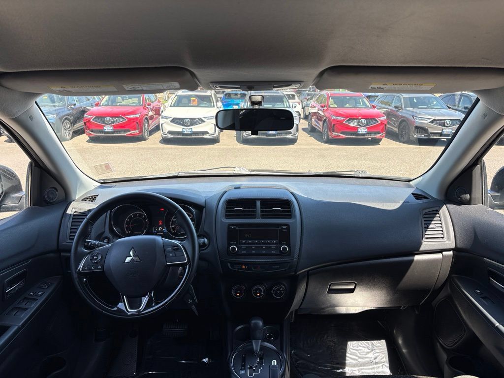 Used 2016 Mitsubishi Outlander Sport ES FWD image 25