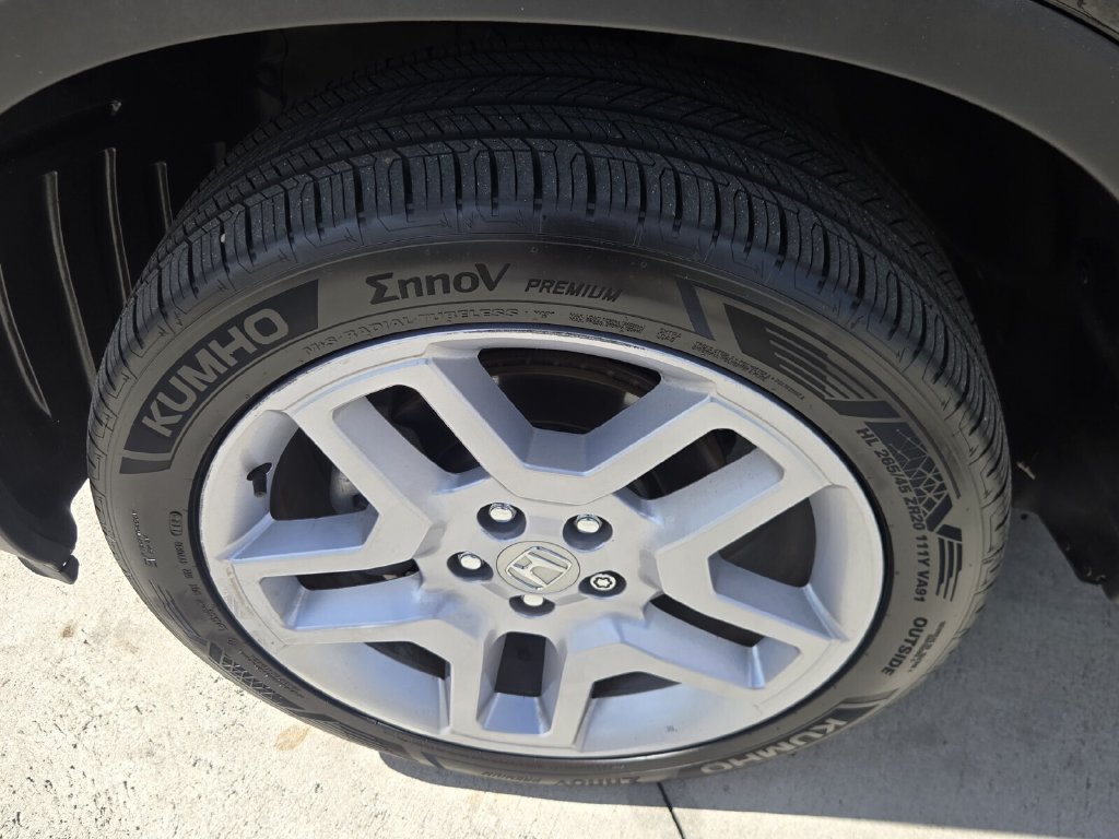 Certified 2025 Honda Passport EX-L image 9