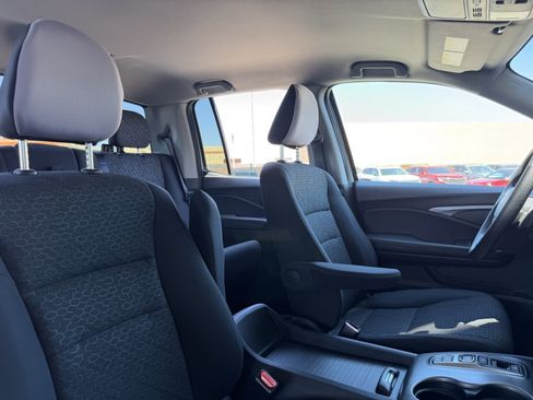 Used 2023 Honda Ridgeline Sport image 38