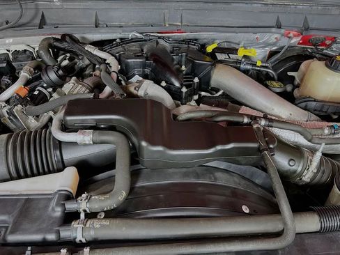 Used 2014 Ford F250 XLT w/ XLT Premium Package image 27