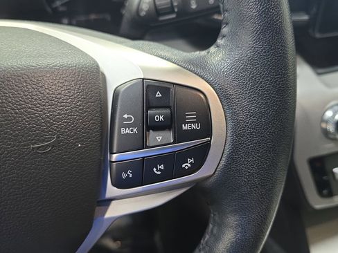 Used 2023 Ford Explorer XLT w/ Equipment Group 202A image 21