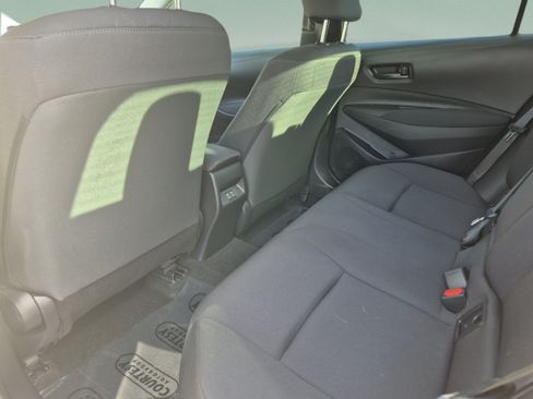 Used 2025 Toyota Corolla LE FWD image 15