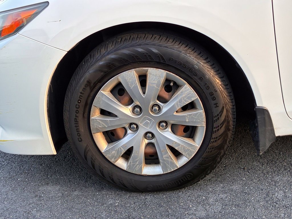 Used 2012 Honda Civic LX image 42