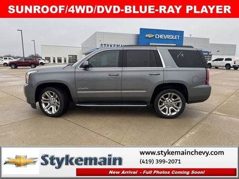 Used 2020 GMC Yukon SLT w/ Premium Edition AWD/4WD image 4