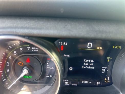 Used 2022 Jeep Wrangler Unlimited Sahara w/ Safety Group image 23