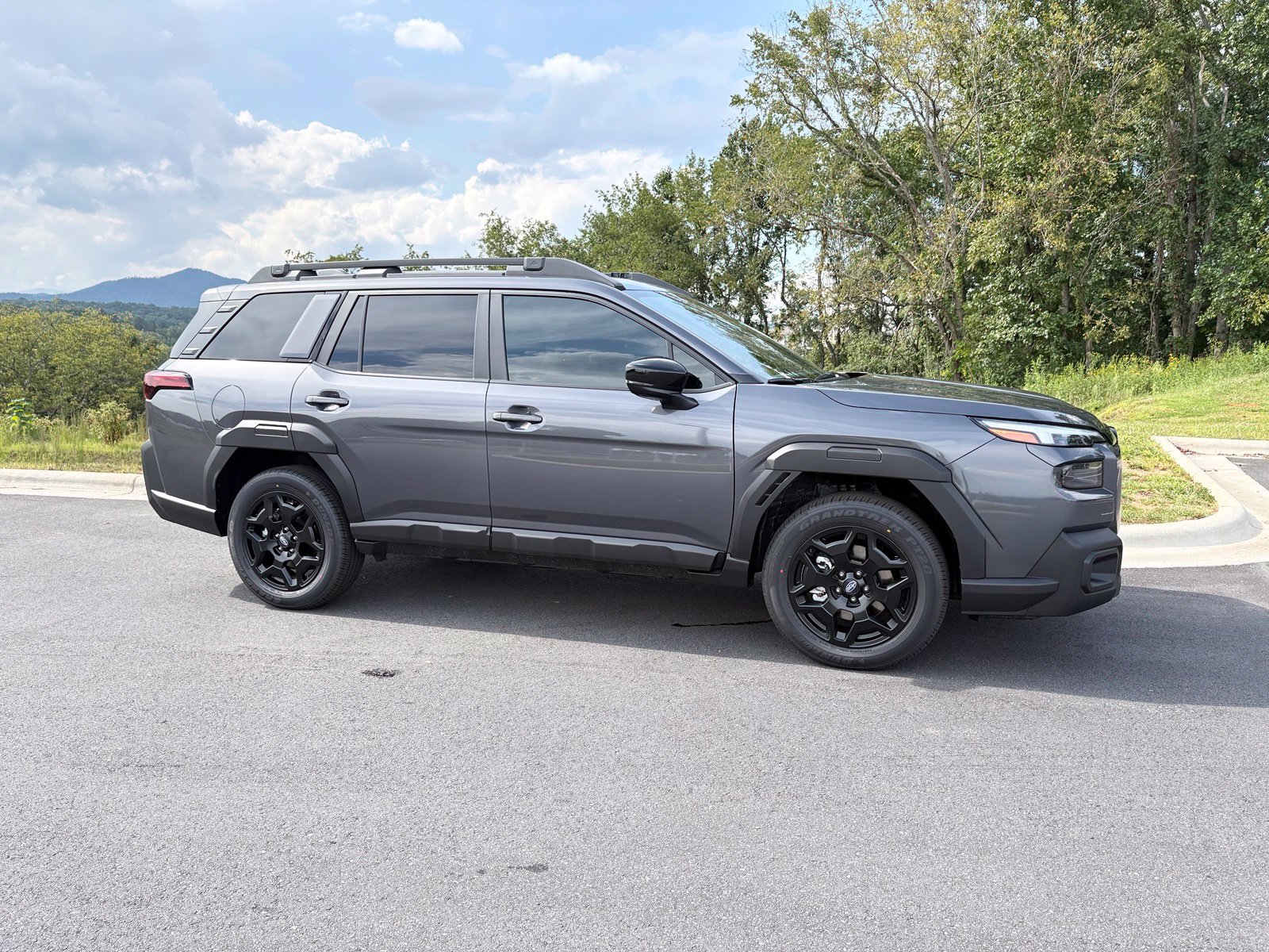 New 2026 Subaru Outback Limited AWD/4WD image 7