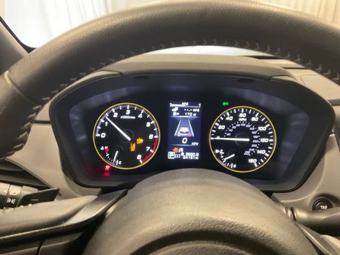 Used 2025 Subaru Crosstrek 2.5i Sport AWD/4WD image 2