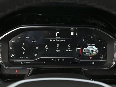 Used 2022 GMC Sierra 1500 Elevation w/ Elevation Premium Package image 22