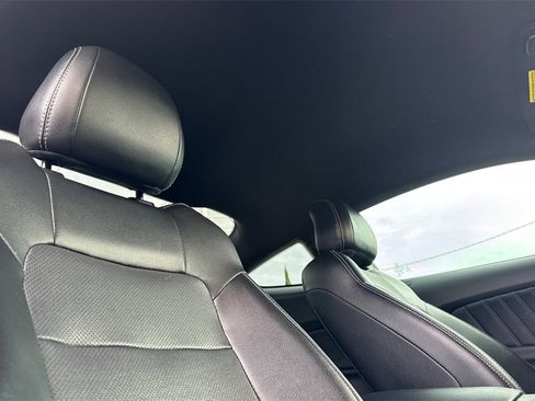 Used 2020 Ford Mustang GT Premium w/ GT Performance Package image 15