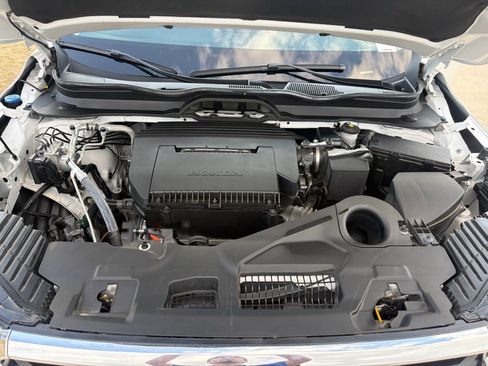 Certified 2025 Honda Pilot EX-L image 32