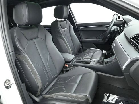 Used 2021 Audi Q3 2.0T Premium Plus w/ Premium Plus Package image 23