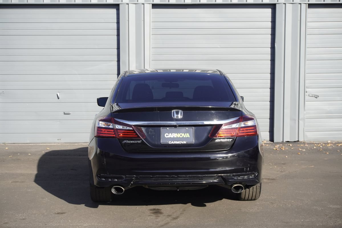 Used 2017 Honda Accord Sport image 4