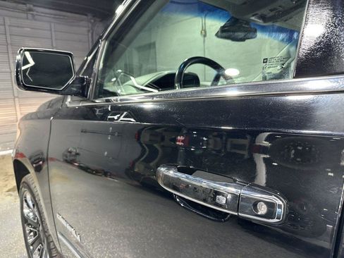 Used 2018 GMC Yukon XL Denali w/ Denali Ultimate Package AWD/4WD image 16
