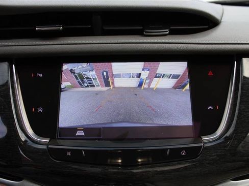 Used 2023 Cadillac XT6 Premium Luxury AWD/4WD image 19