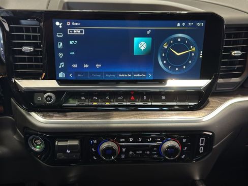 New 2026 Chevrolet Silverado 1500 LTZ w/ LTZ Premium Package image 29