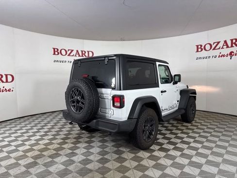 Used 2024 Jeep Wrangler Sport S image 8