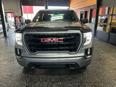 Used 2022 GMC Sierra 1500 Elevation w/ X31 Off-Road Package AWD/4WD image 7