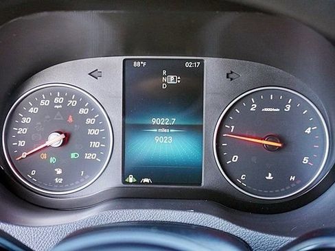 Used 2024 Mercedes-Benz Sprinter 2500 w/ Parking Package image 34