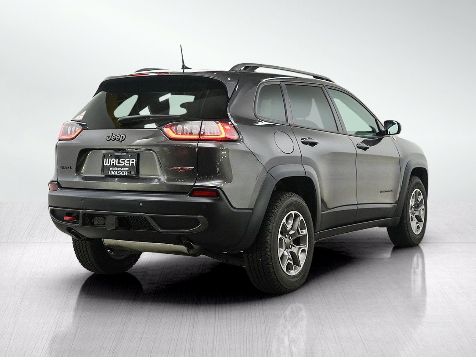 Used 2021 Jeep Cherokee Trailhawk w/ Trailer Tow Group AWD/4WD image 5