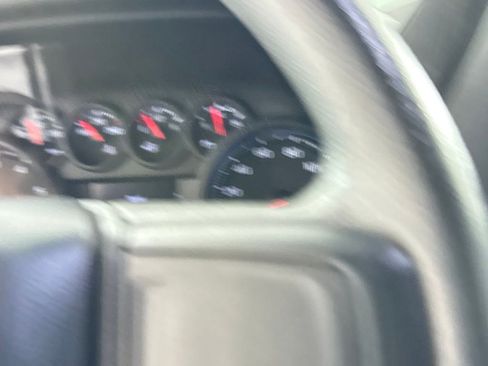 Used 2024 GMC Sierra 2500 Pro AWD/4WD image 30